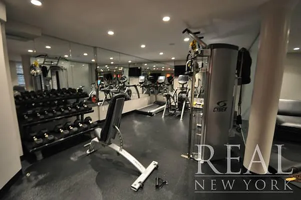 Rented by REAL New York | media 34