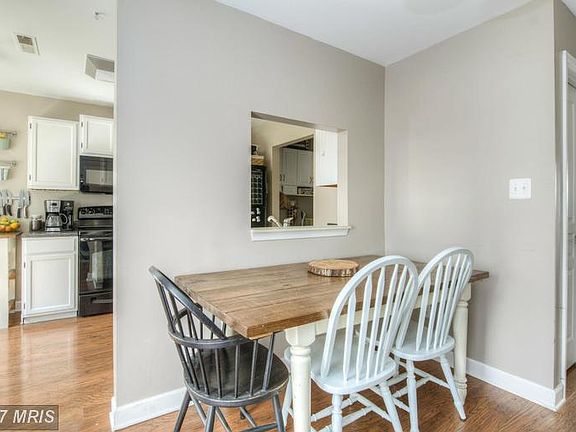 5th image of 11167 Elwyn Ct