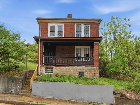 710 Catharine St, Duquesne, PA 15110