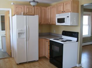 19 E Greenwich Ave, West Warwick, RI 02893