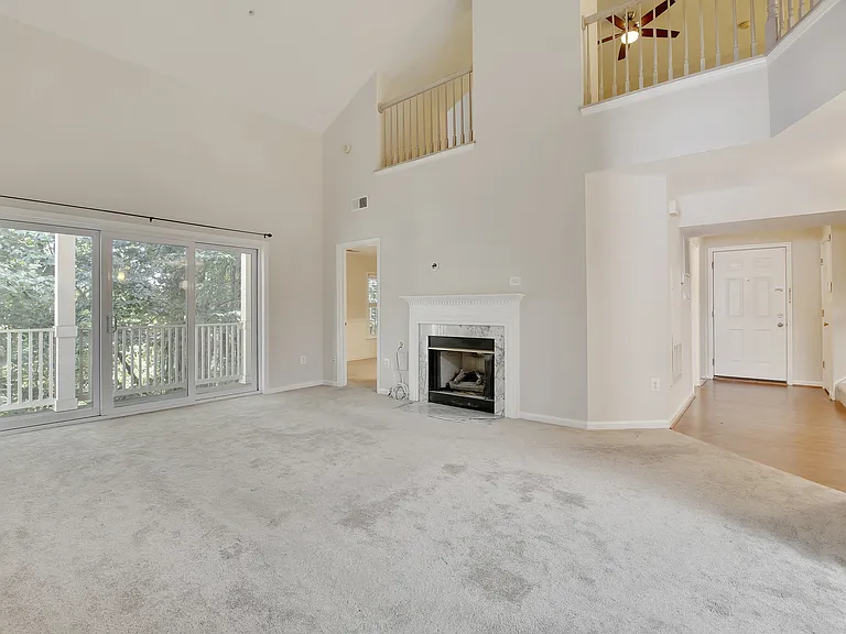 15305 Diamond Cove Ter #7-B — Photo 8