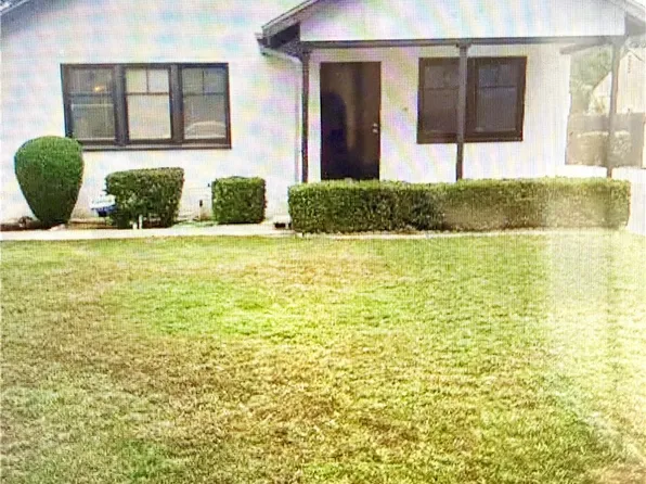 1572 Hillcrest Ave, Riverside, CA 92501