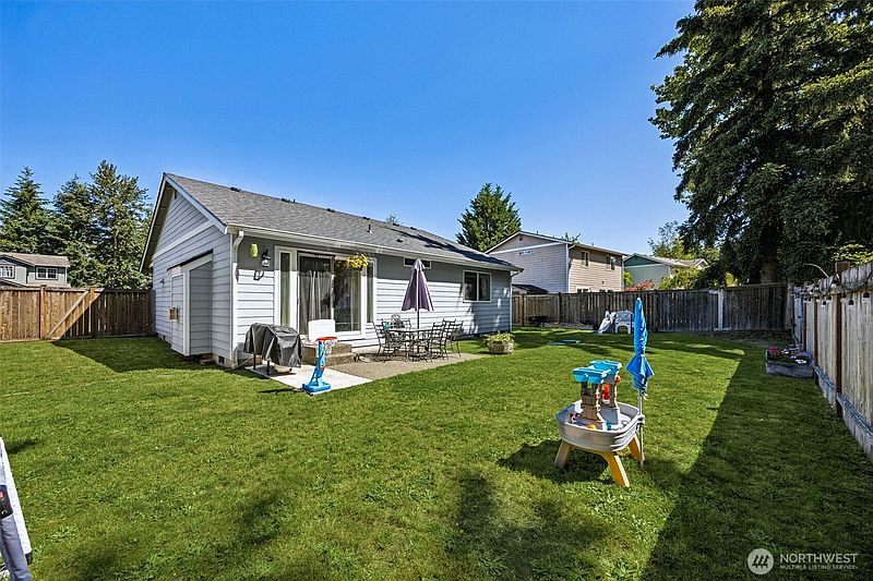 2nd image of 19204 206th Street E