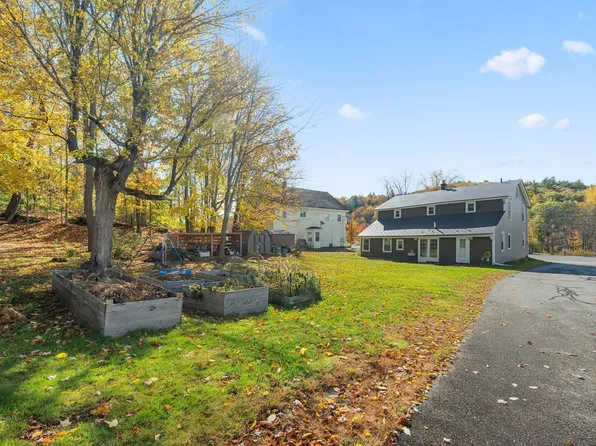 19 Main St, Royalston, MA 01368