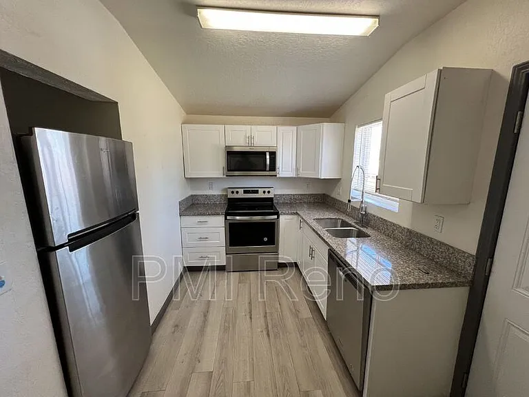 656 Spokane St — Photo 4