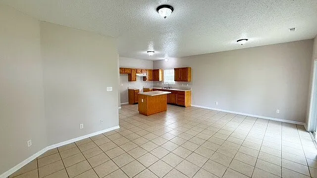 3718 Laurel Cherry Ln — Photo 6