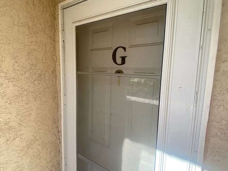 3890 Strawberry Field Grv #G — Photo 3