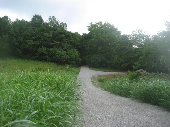 6675 Flat Creek Rd, Frankfort, KY 40601