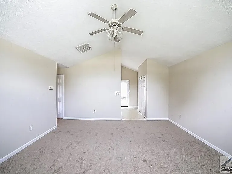 220 Harvest Way — Photo 6