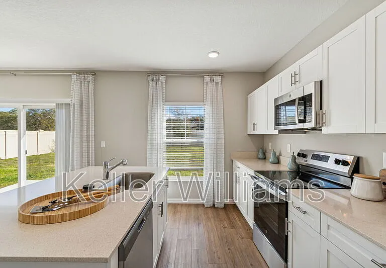 601 Ambleside Dr — Photo 13