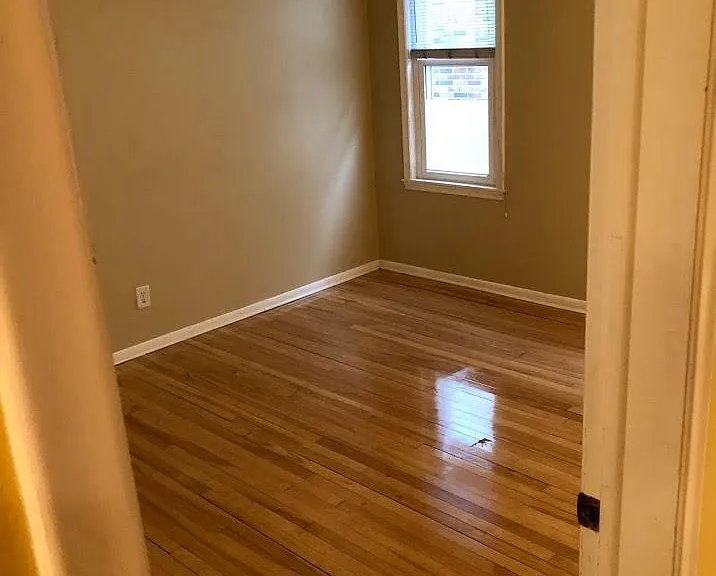 3123 James Ave S #1 — Photo 7