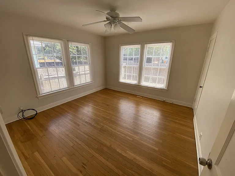 3901 Willbert Rd — Photo 21