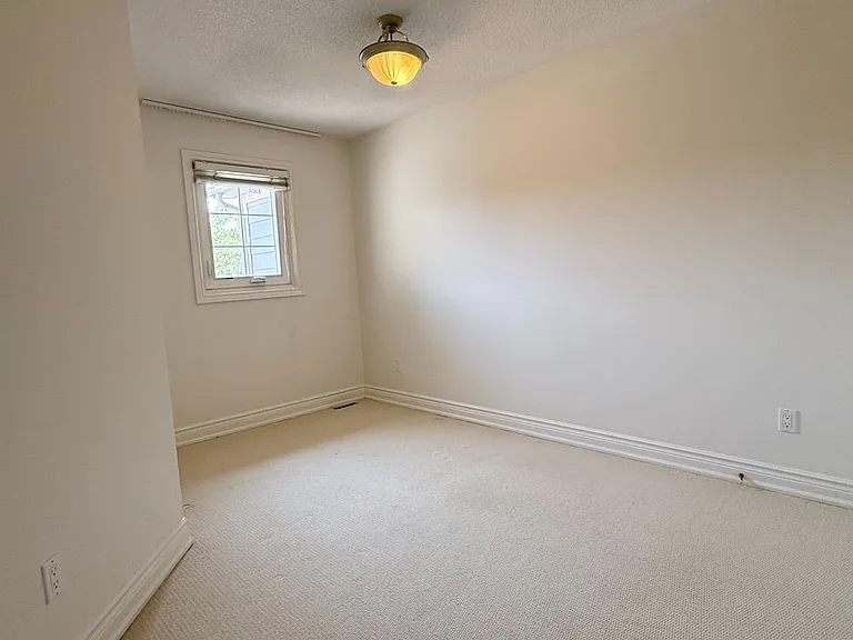 1133 Westview Ter — Photo 18