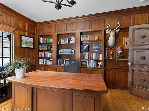 5th image of 19435 Shrewsbury Rd