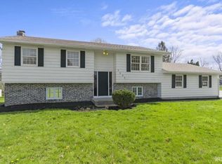 5335 Westbreeze Trl, Fort Wayne, IN 46804