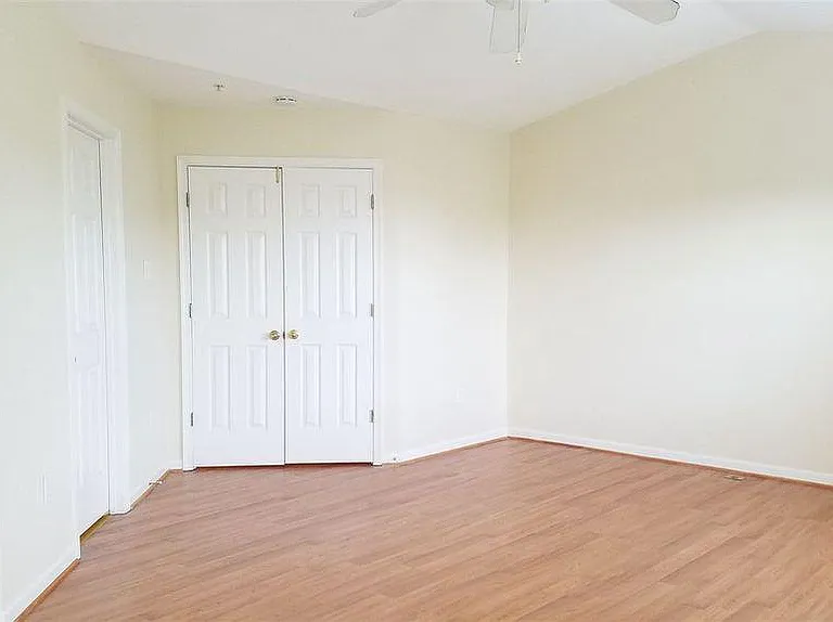 5208 Duke Ct — Photo 24
