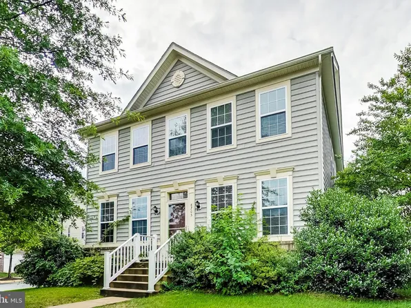 8705 Libeau Dr, Manassas, VA 20110