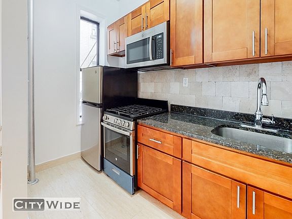 2nd image of 634 Saint Nicholas Ave #5C