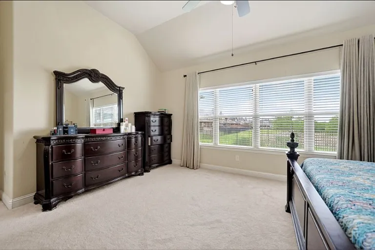 1104 Brendan Dr — Photo 29