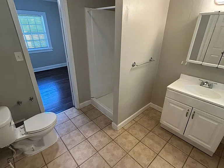 5411 Rockhill Rd — Photo 15