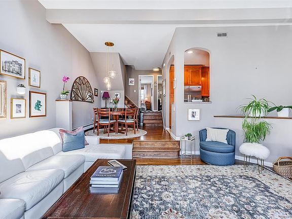 3rd image of 298 3rd St APT 4