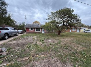 2217 N Northcrest Dr, Peoria, IL 61604