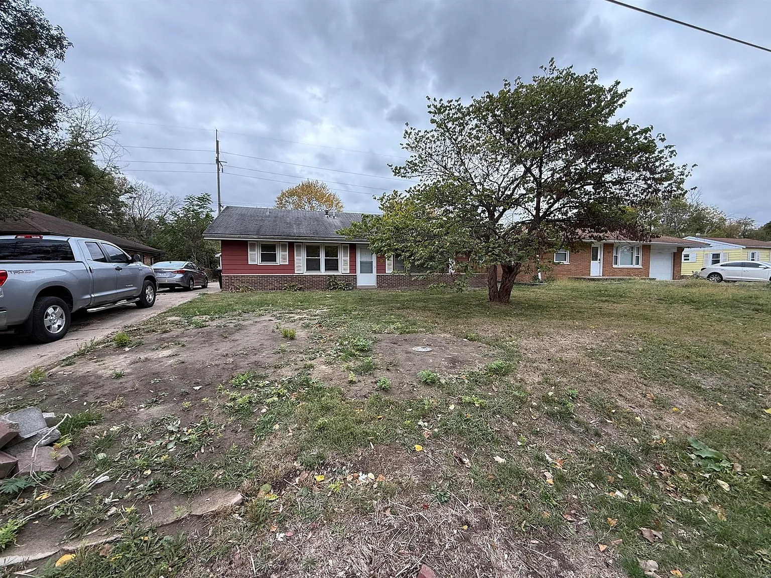 2217 N Northcrest Dr photo 1