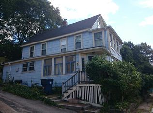 32 Billings St, West Roxbury, MA 02132