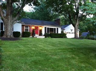 3085 Mayfield Rd, Silver Lake, OH 44224