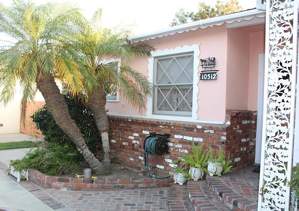 1st image of 10512 Branscomb St