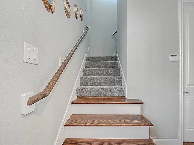 5411 Camaguey St — Photo 9