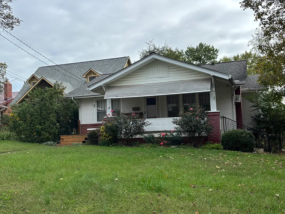 38 Vance Crescent St