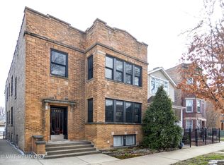 2435 W Pensacola Ave, Chicago, IL 60618