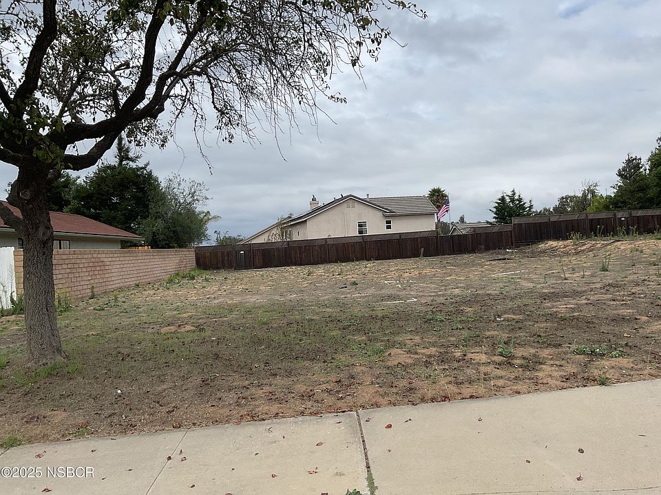 2nd image of 1015 Sunrise Dr