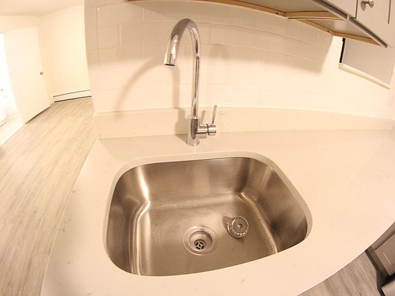 3rd image of 1230 Sheridan Ave #1G-1