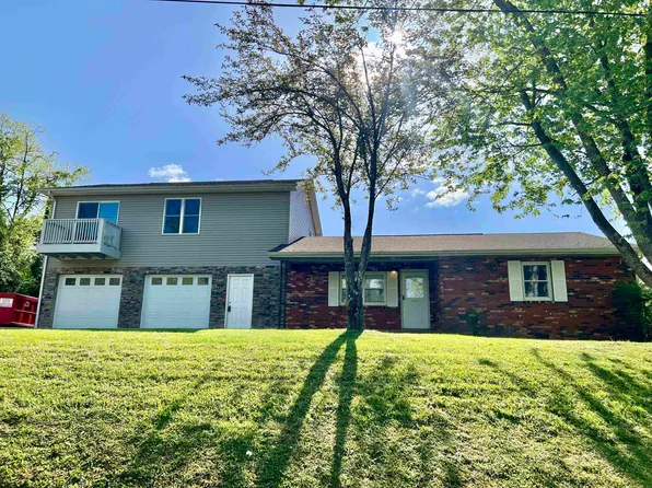 8040 Hall Ridge Rd, Ashland, KY 41102