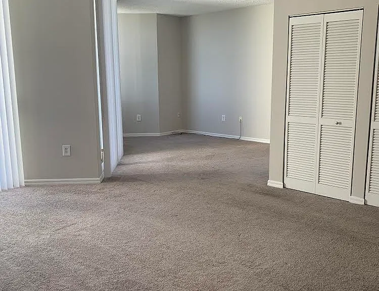255 Evernia St #1406 — Photo 11