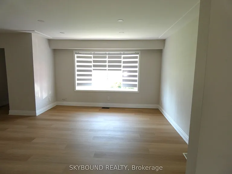 98 Barton St #1 — Photo 8