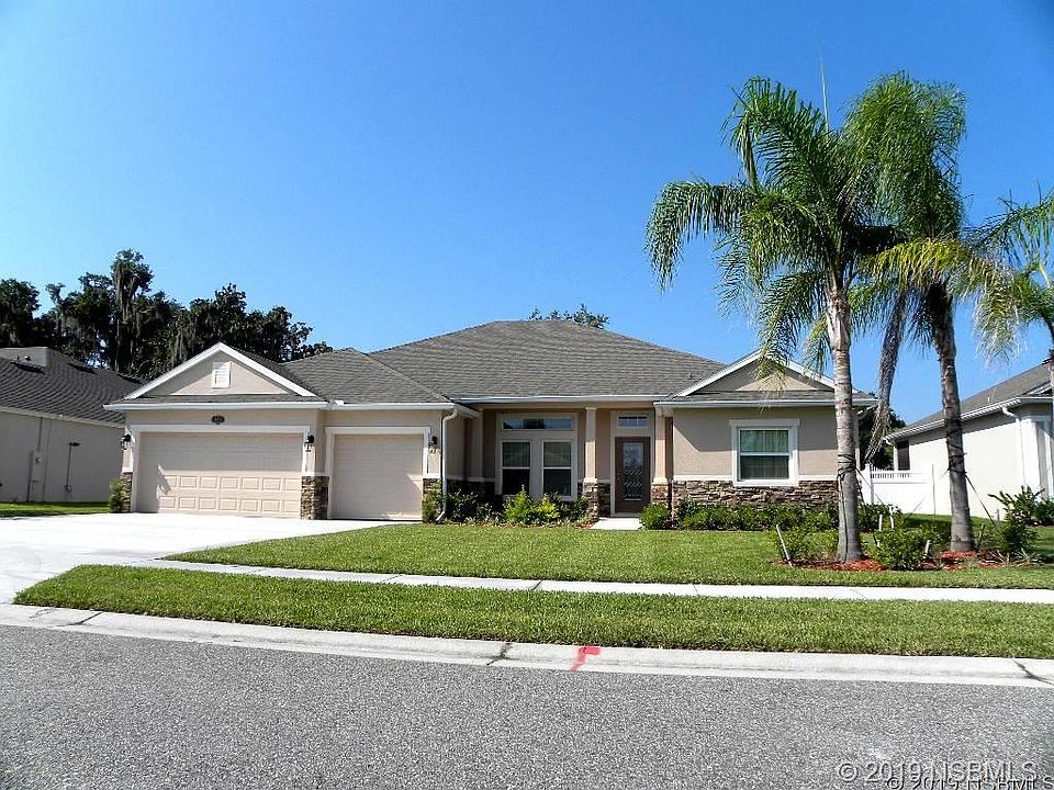 1st image of 693 Grape Ivy Ln