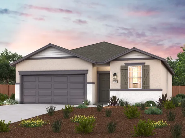 261 Nadine St, Merced, CA 95341