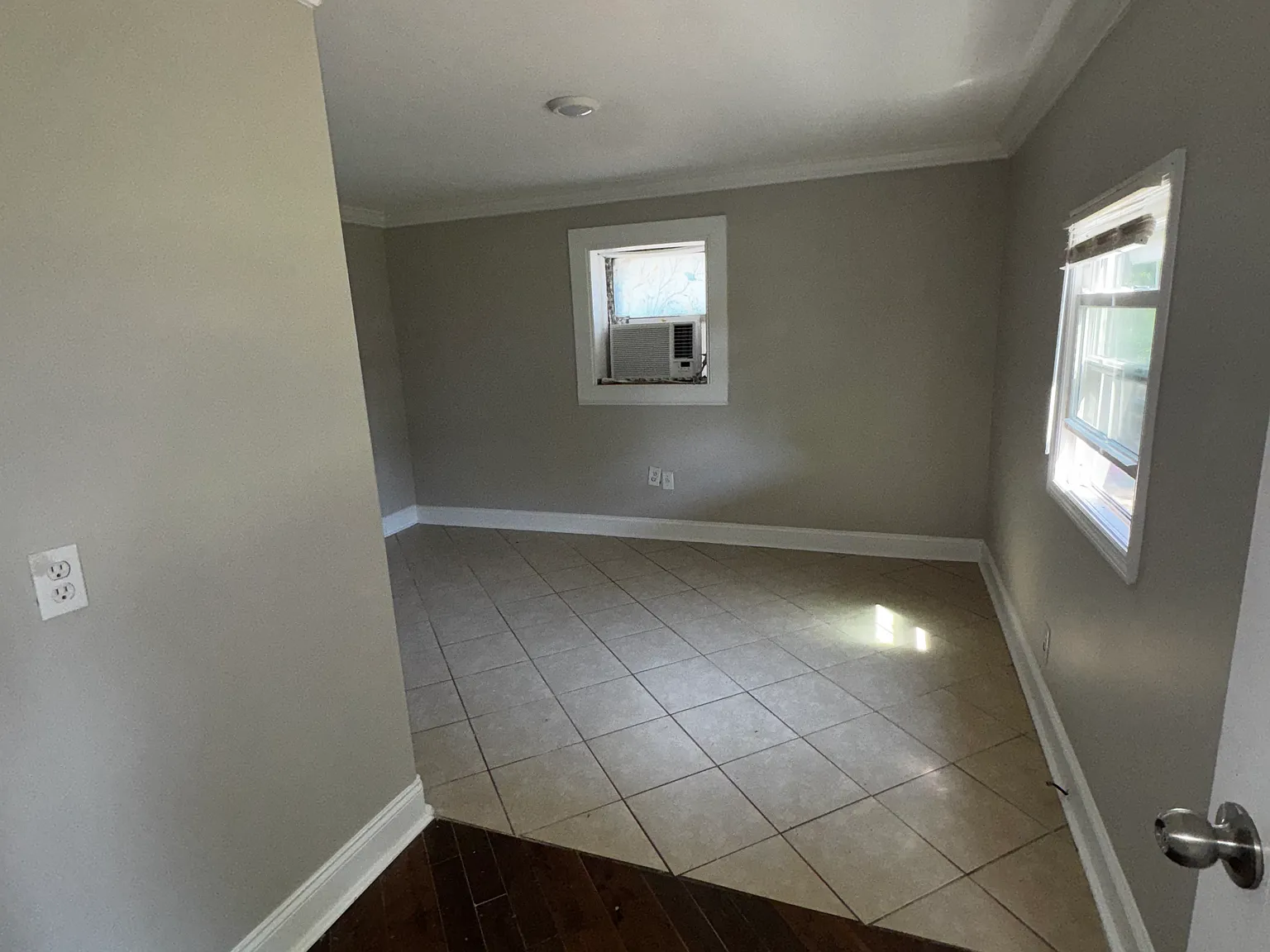 3 bed, $1,200 — Photo 3