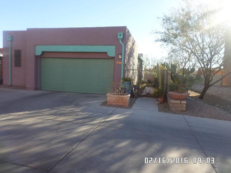 1st image of 860 W Calle Carasol