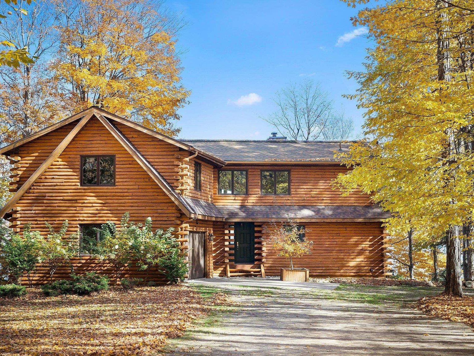1364 Leech Ln, Kewadin, MI 49648 Zillow