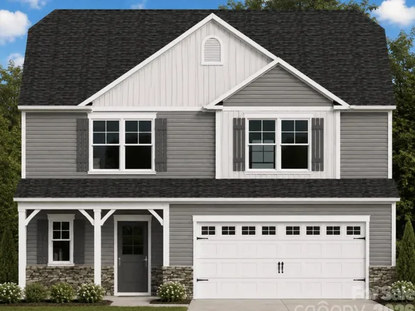 2231 Dardan Woods Dr, Charlotte, NC 28215