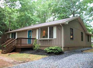 878 Jefferson Dr, Palmyra, VA 22963