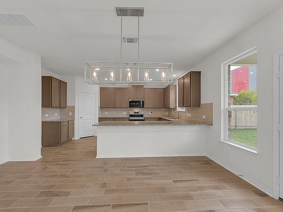 7th image of this home