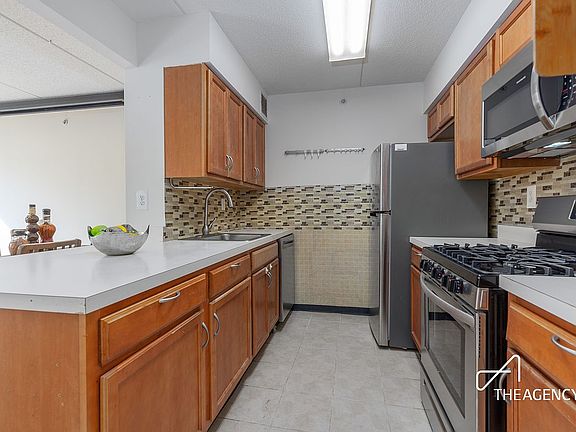 3rd image of 342 E 119th St APT 4E