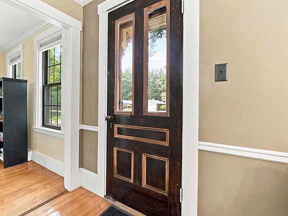4th image of 249 Oldfields Road