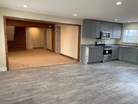 5th image of 115 Park Dr
