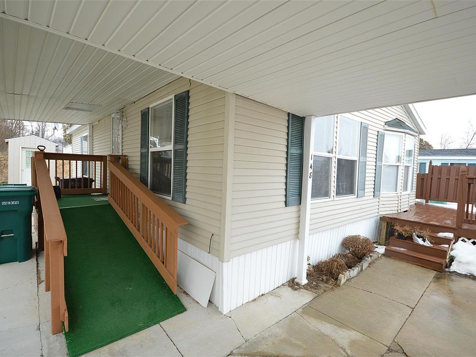 526 N Lake St Boyne City, MI, 49712 Apartments for Rent Zillow